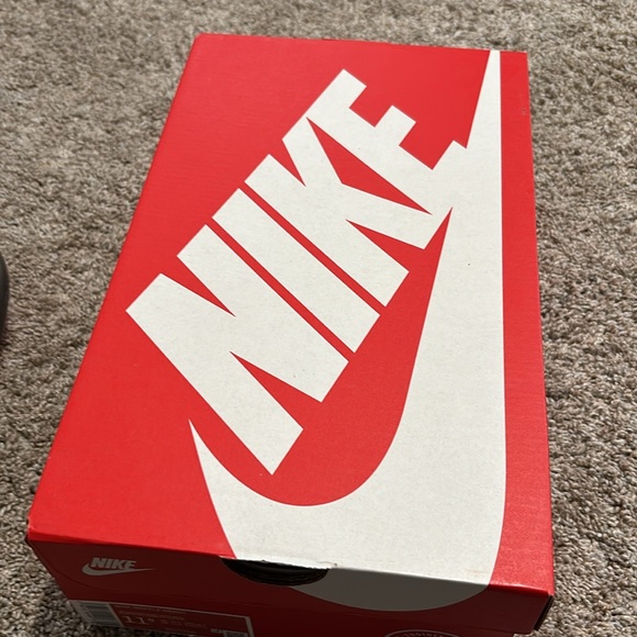 Used men’s Nike zoom triple jump elite spikes - Picture 11 of 11